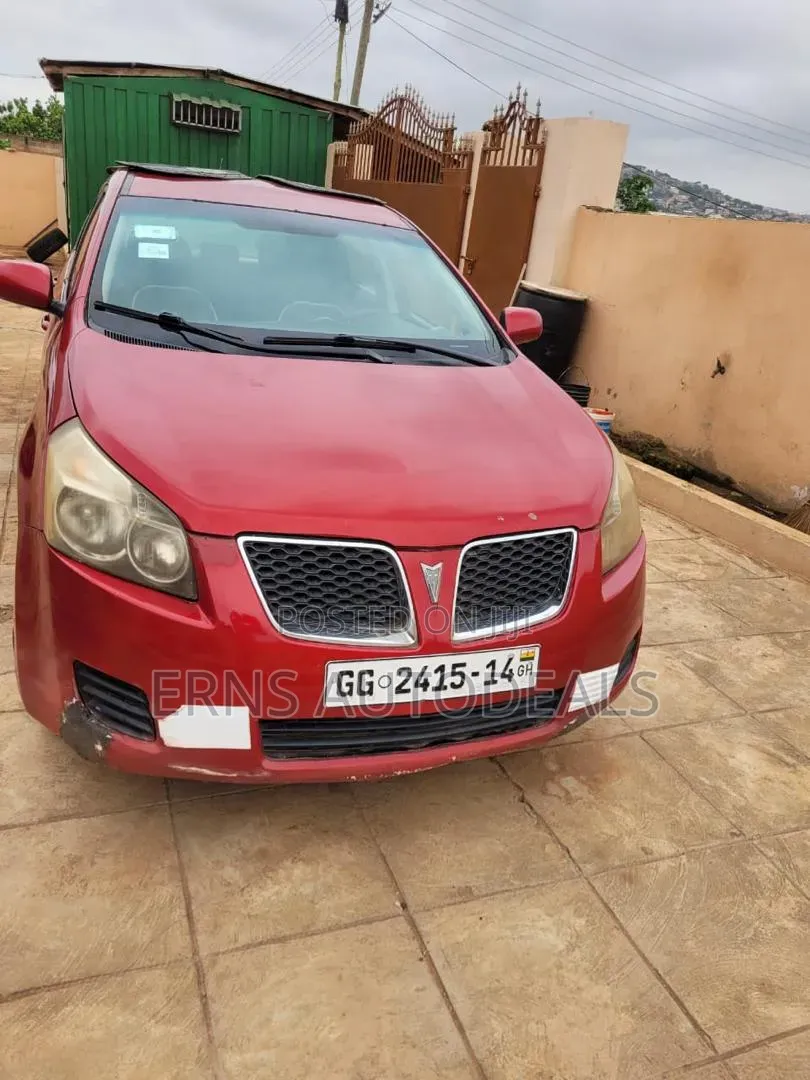Pontiac Vibe 2009 Red