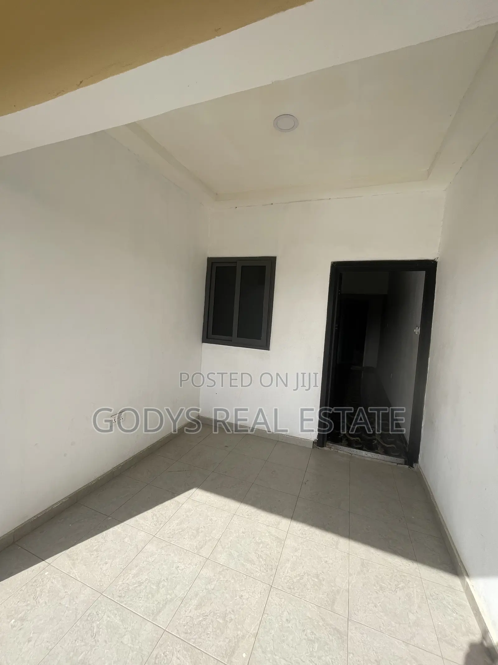 1bdrm Apartment in Obom Road, Kasoa for rent