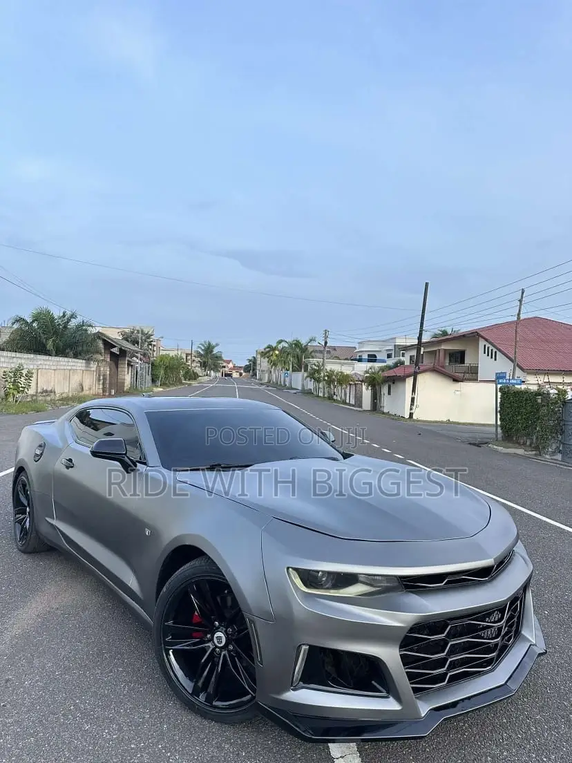 Chevrolet Camaro 2018 Gray
