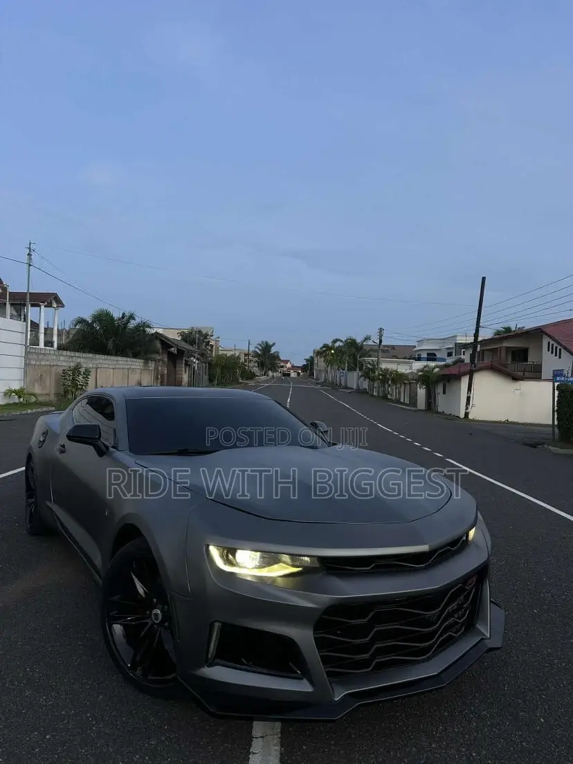 Chevrolet Camaro 2018 Gray