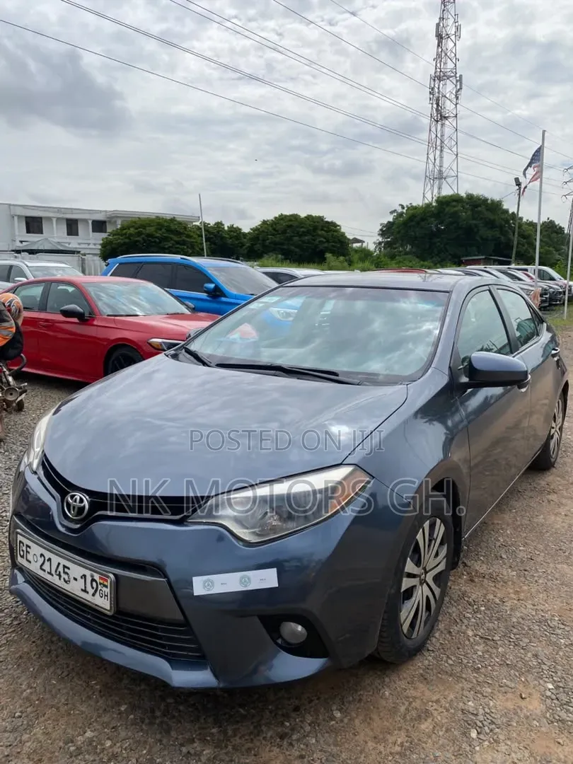 Toyota Corolla 2016 Blue