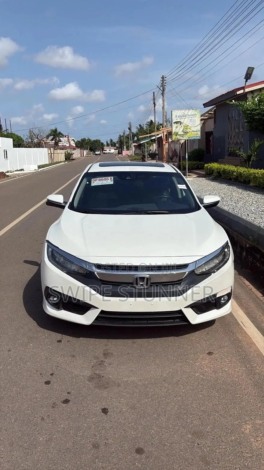 Honda Civic Touring 4dr Sedan (1.5L 4cyl) 2017 White