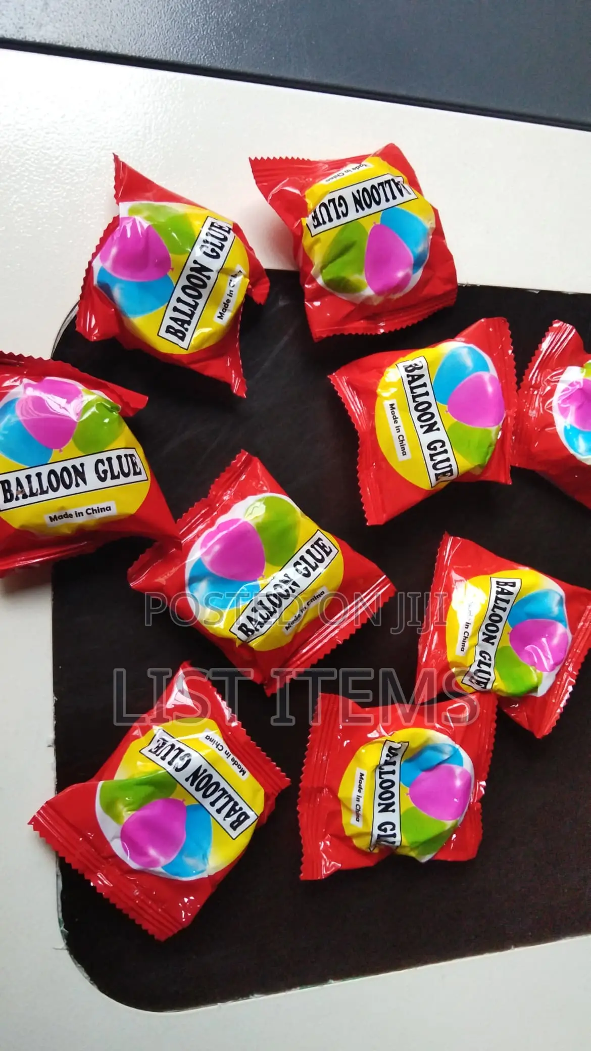 Balloon Glue Dots- 8cedis