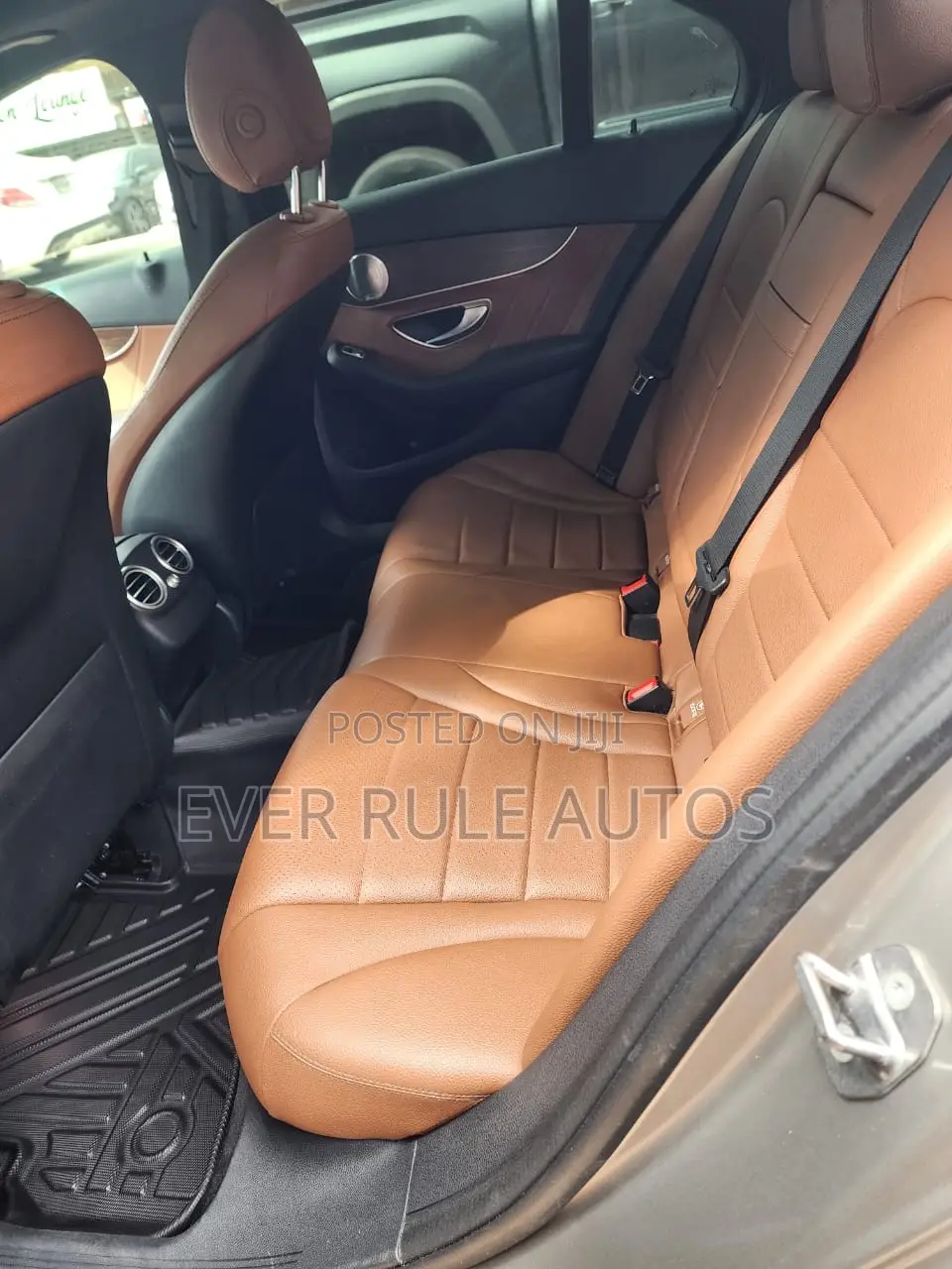 Mercedes-Benz C300 2020 Gray
