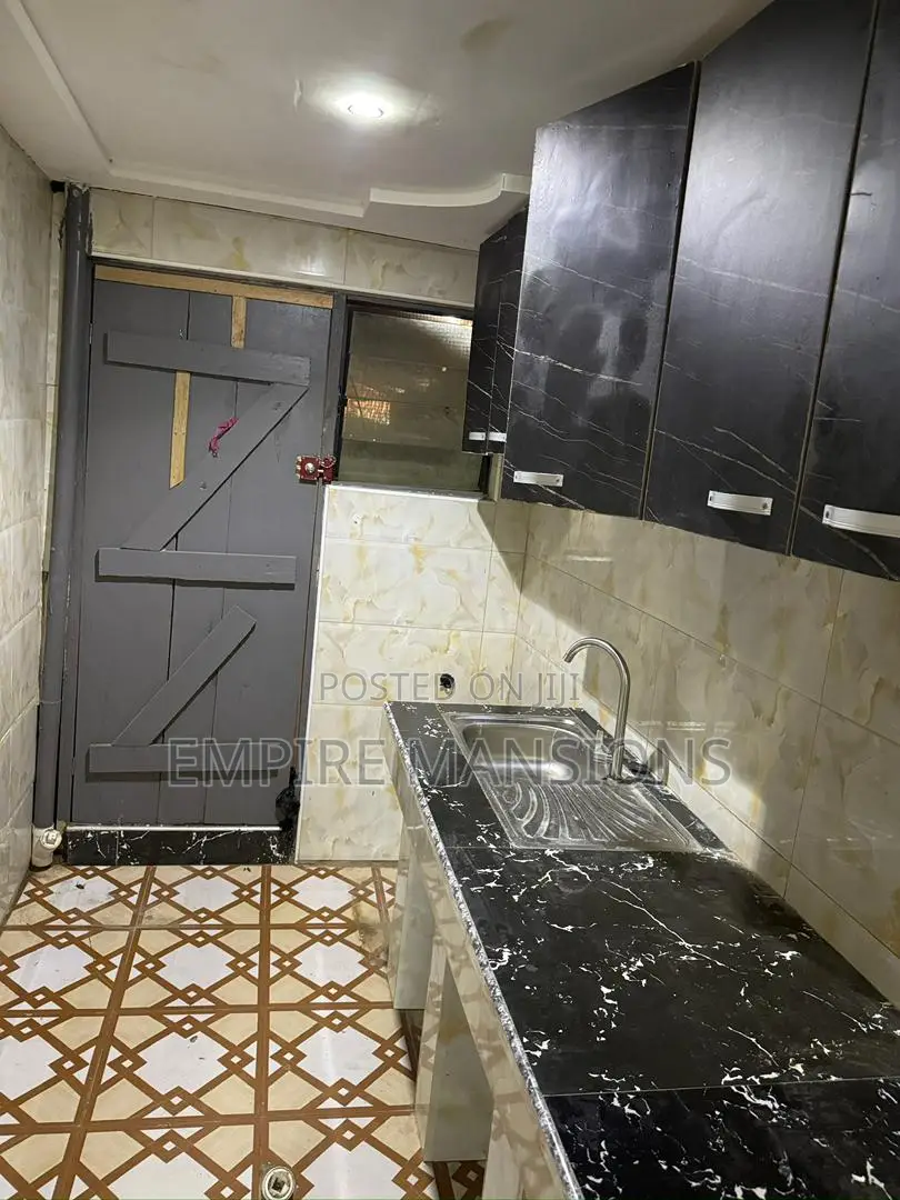 1bdrm House in George Bush Highway, Hong Kong for rent