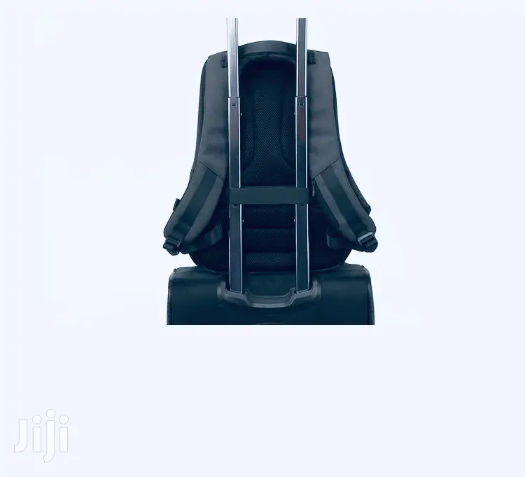Promate Defender 16 Anti-Theft Backpack +USB Charging Port