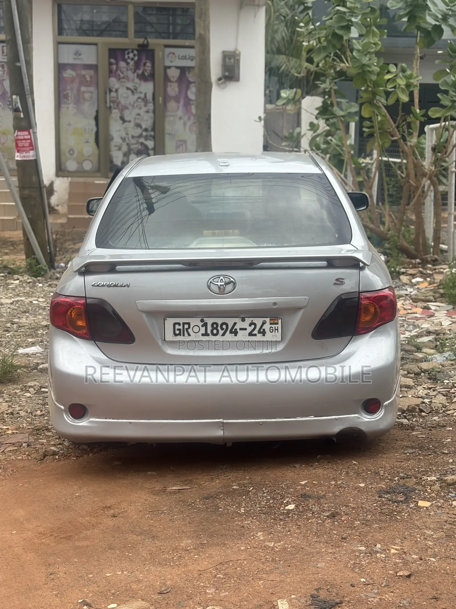 Toyota Corolla 2010 Silver