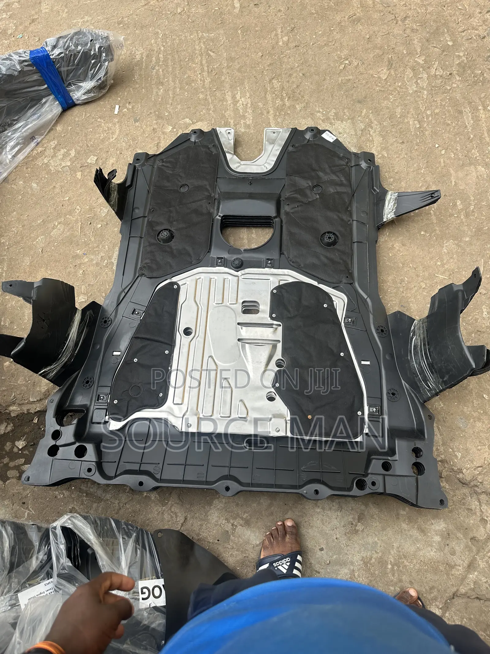 Civic 2023 Engine Under Cover