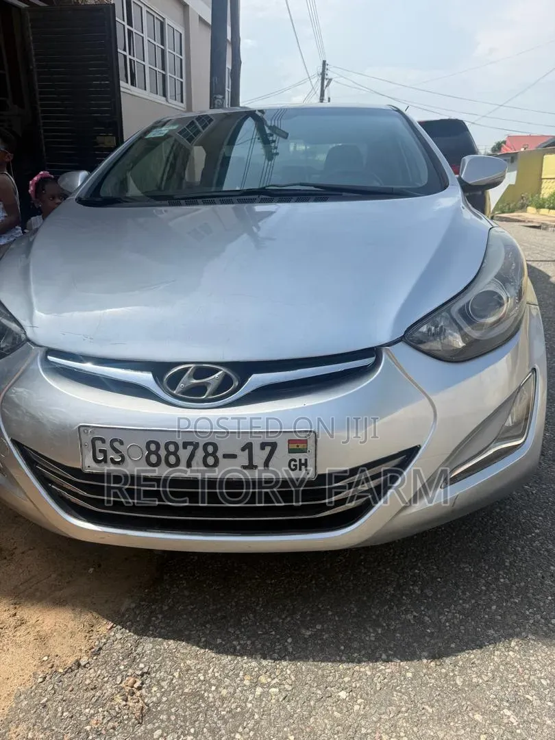 Hyundai Elantra 2013 Silver