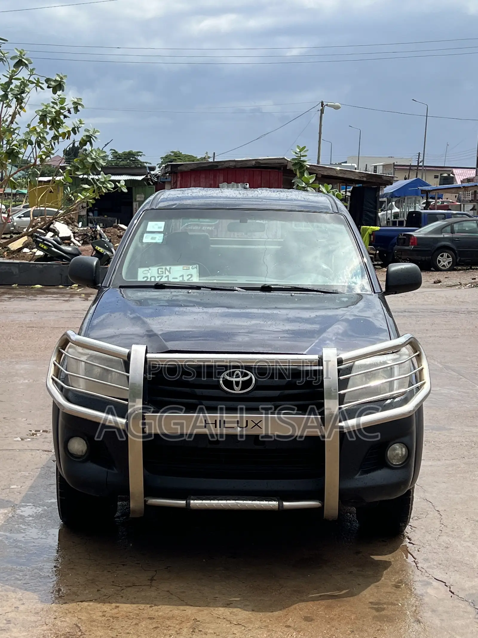 Toyota Hilux 2012 Gray