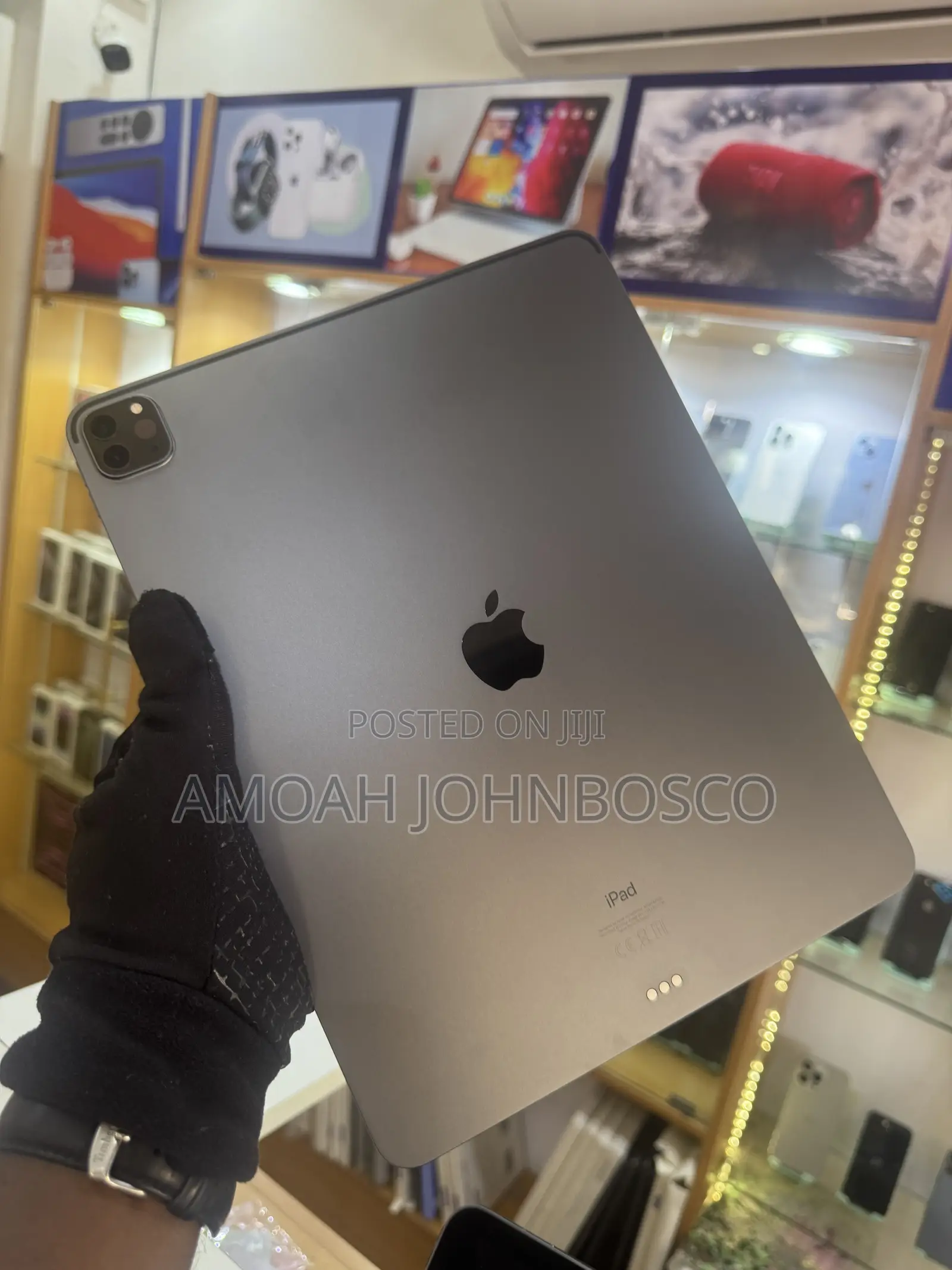 Apple iPad Pro 12.9 (2020) 256 GB Gray