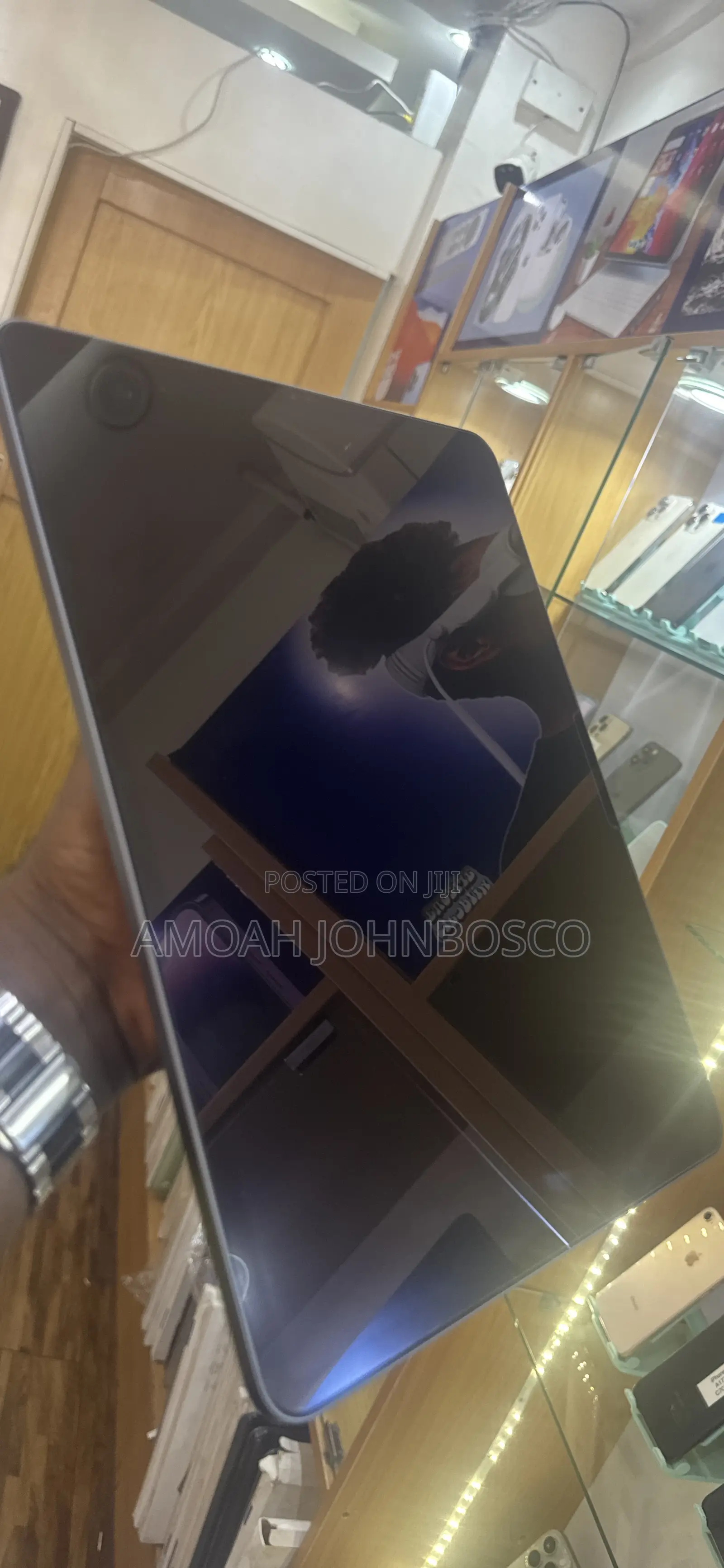 Apple iPad Pro 12.9 (2020) 256 GB Gray