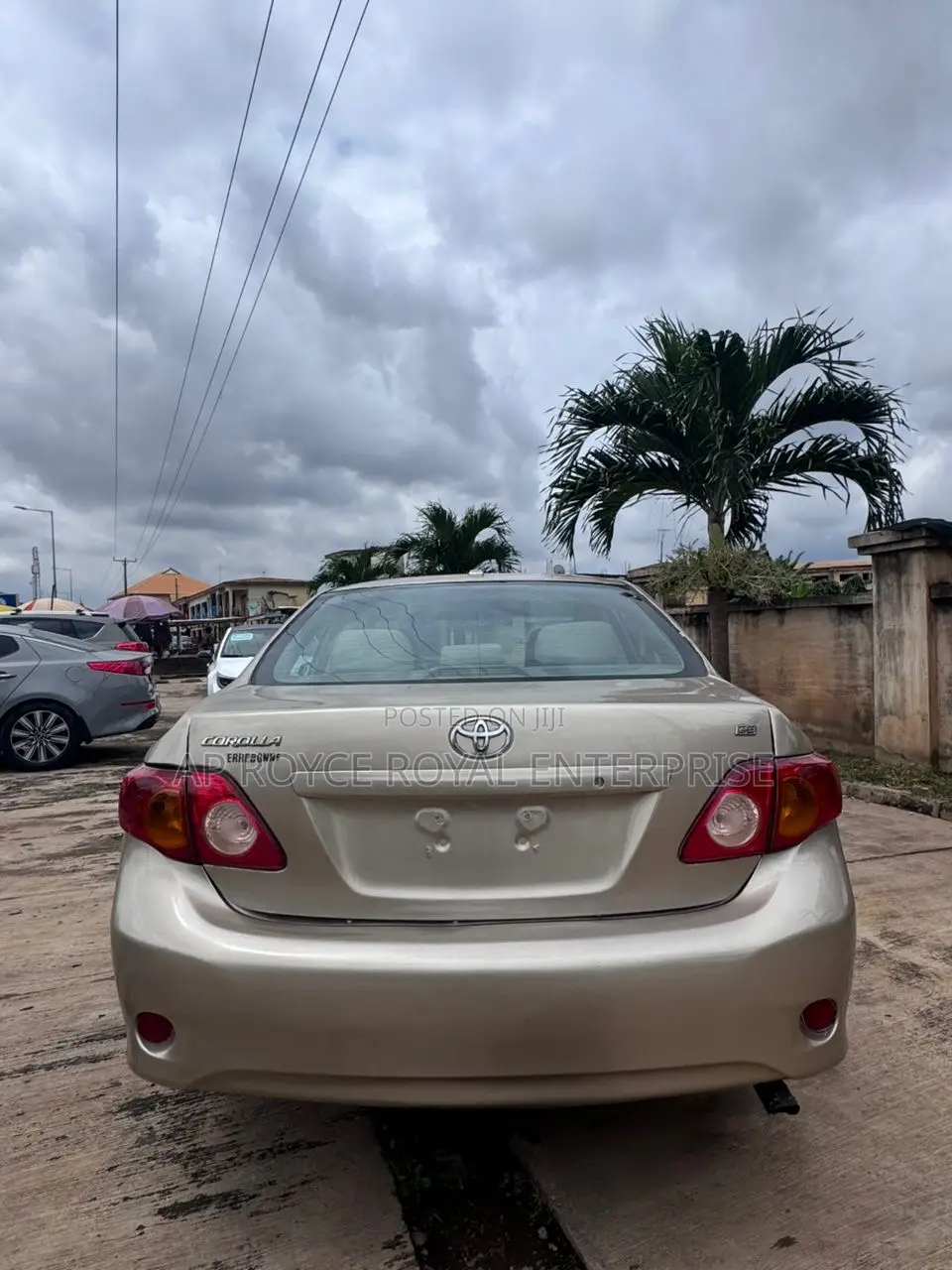 Toyota Corolla LE 4dr Sedan (1.8L 4 cyl 4A) 2009 Gold