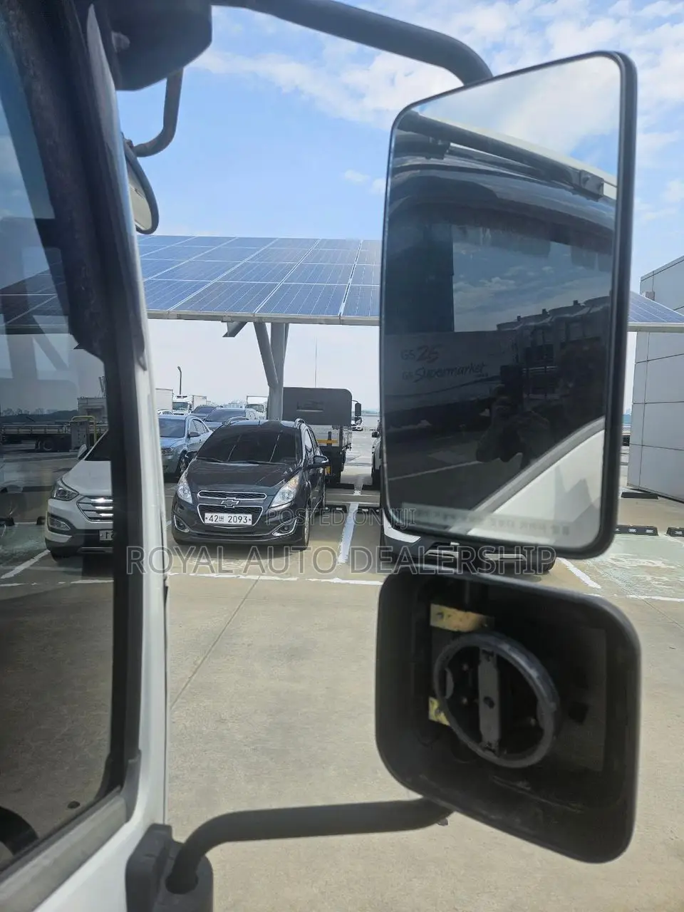 Isuzu NPR 3.5 Ton Cargo Truck 2019 (Isuzu Npr75)