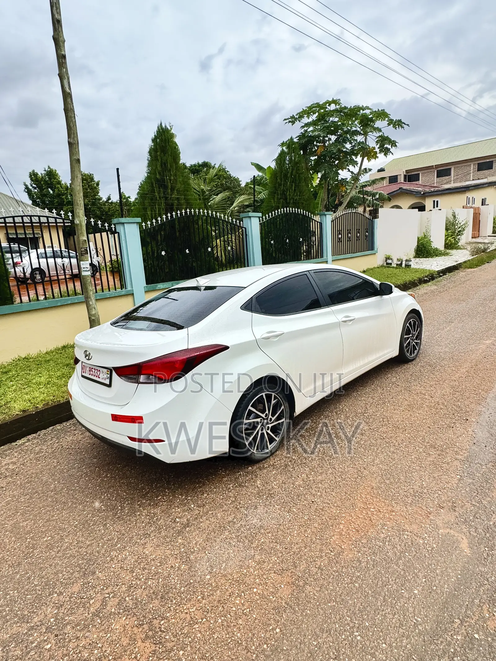 Hyundai Elantra SE 4dr Sedan (1.8L 4cyl 6A) 2014 White