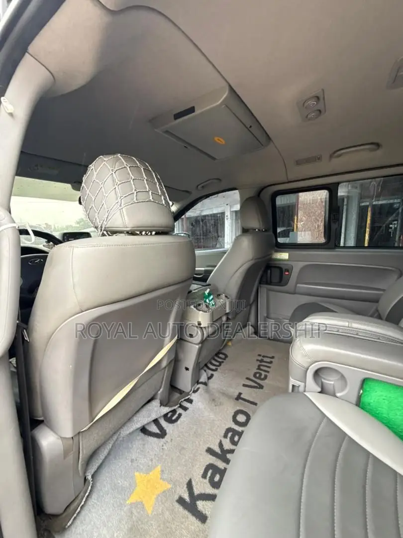 Hyundai Starex 2020 White
