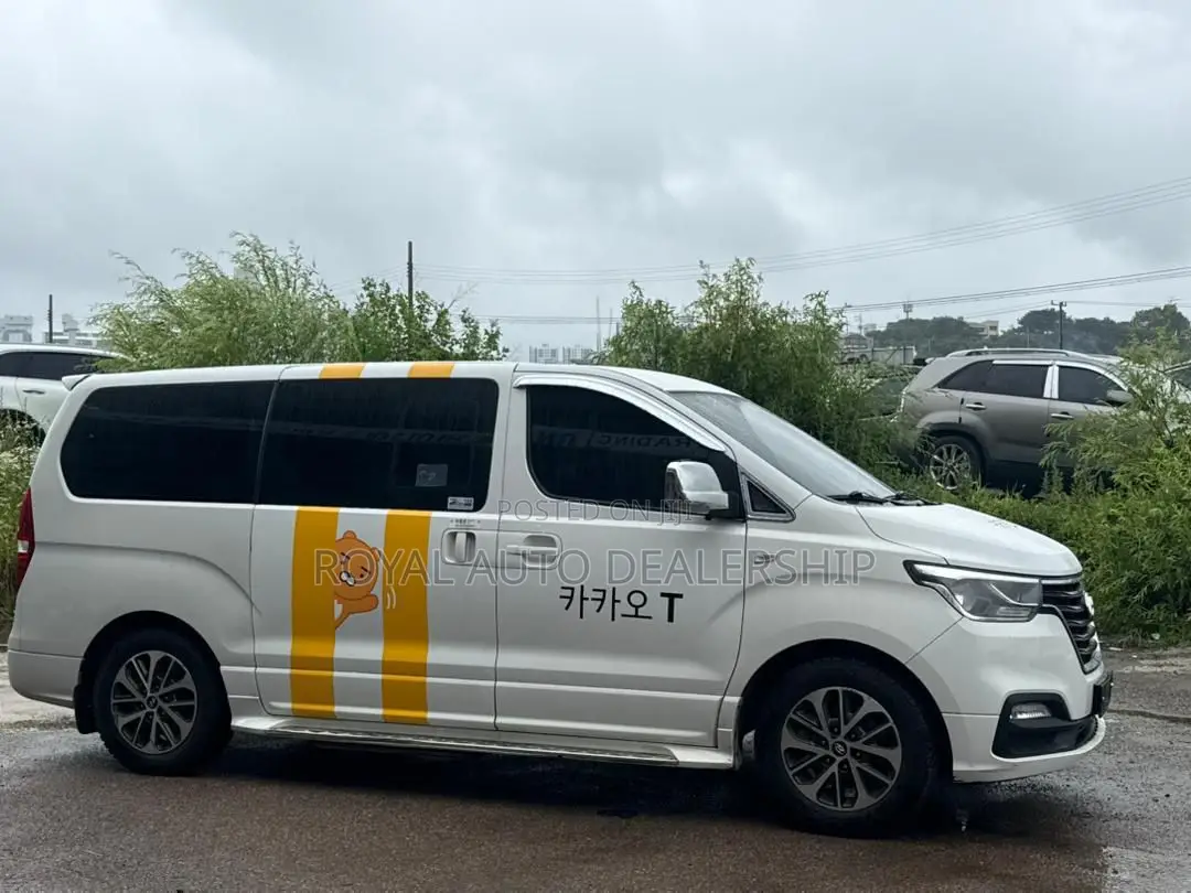 Hyundai Starex 2020 White