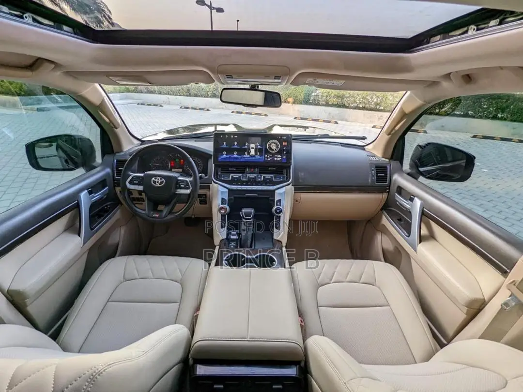 Toyota Land Cruiser 4.0 V6 GX-R 2015 Black