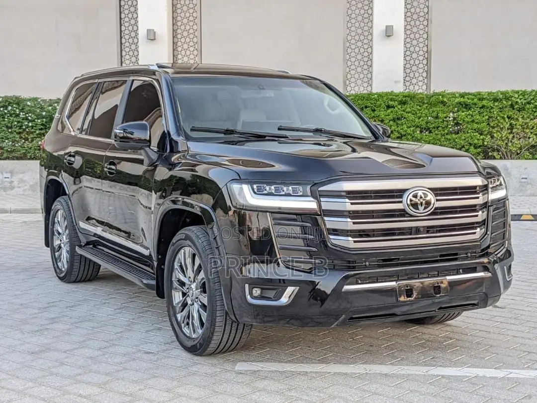 Toyota Land Cruiser 4.0 V6 GX-R 2015 Black