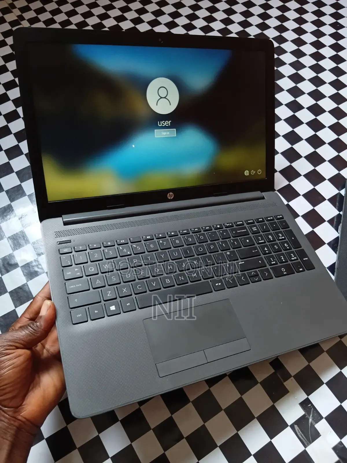 Laptop HP 4GB AMD SSD 128GB