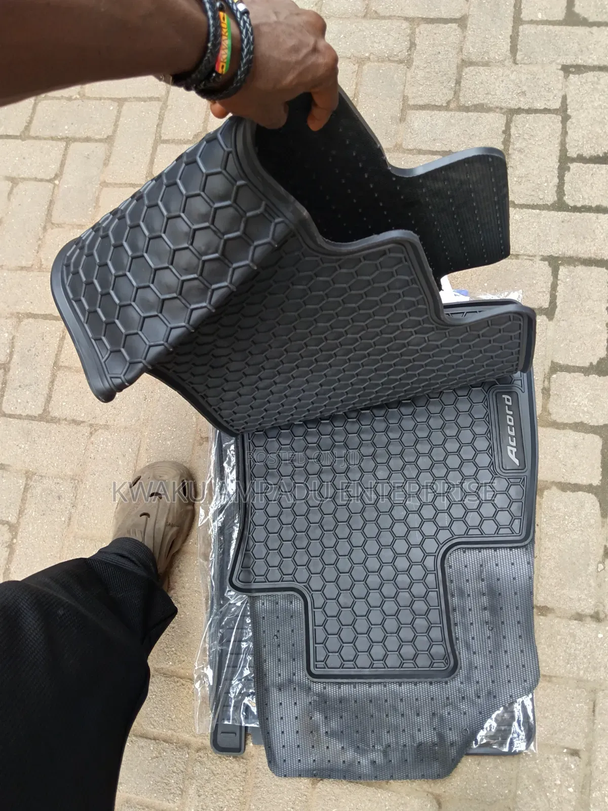 Honda Accord Rubber Floor Mat