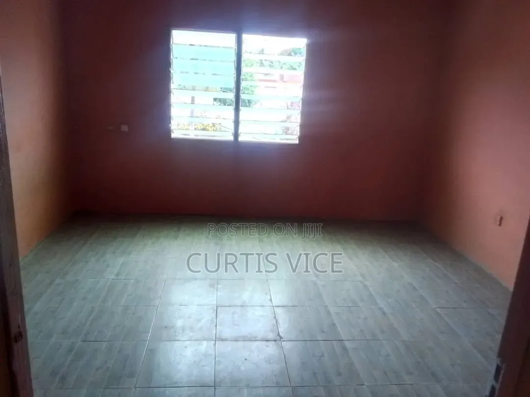 3bdrm Apartment in Curtis'S Estate, New Gbawe for rent