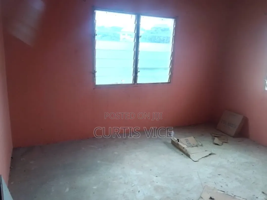 3bdrm Apartment in Curtis'S Estate, New Gbawe for rent