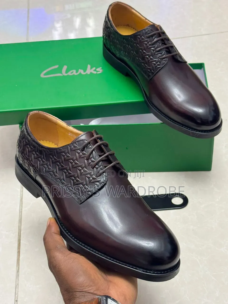 Zara Clarks Designer Laced Black and Brown Shoes