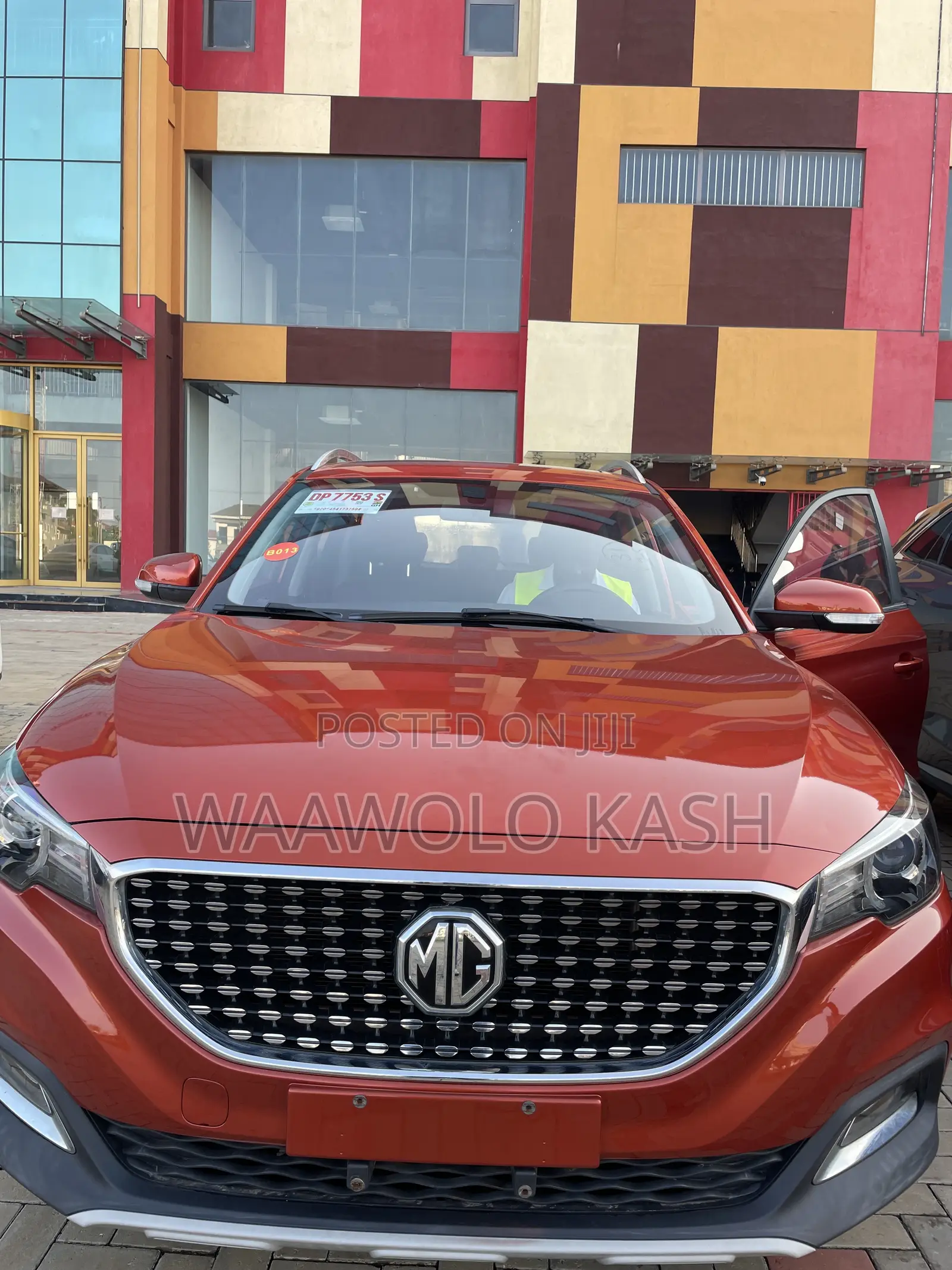MG ZS 2018 Orange
