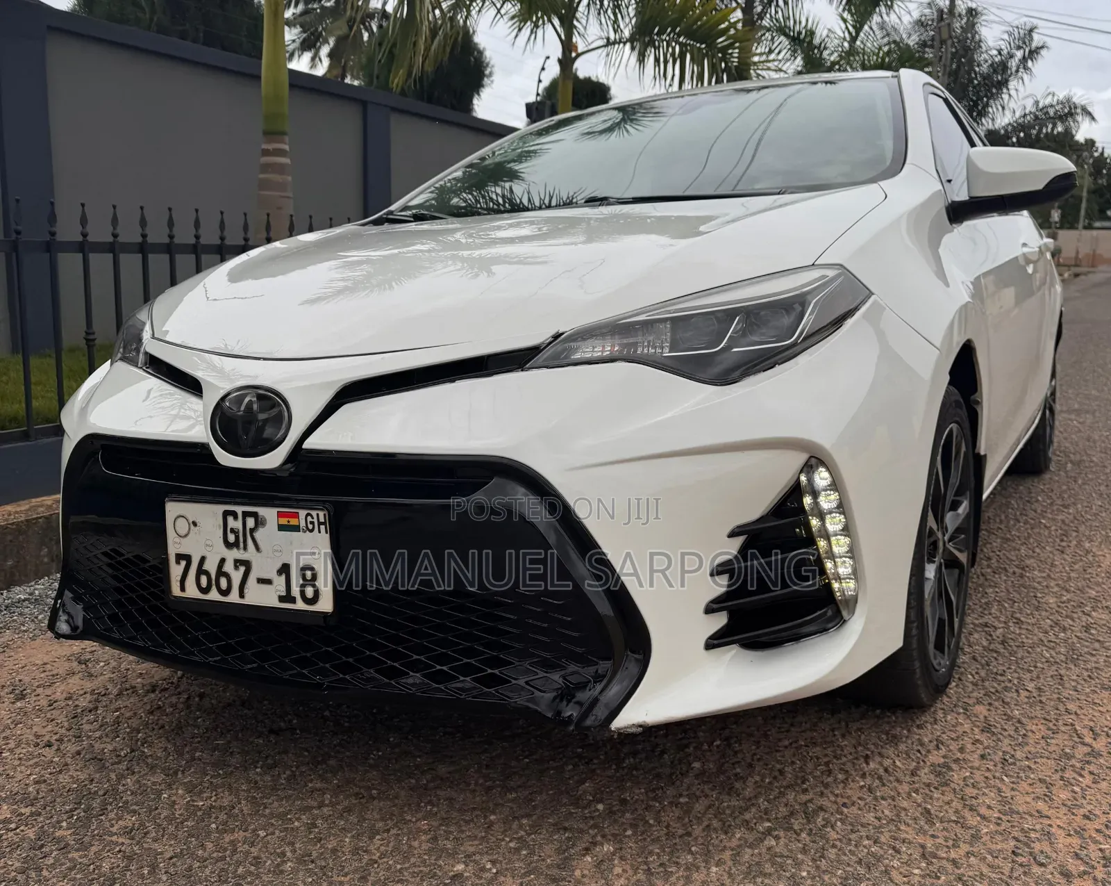 Toyota Corolla 2018 White