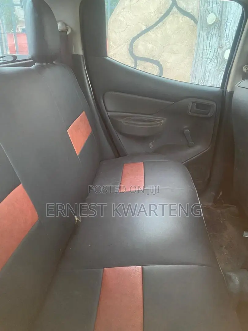 Mitsubishi L200 2016 White