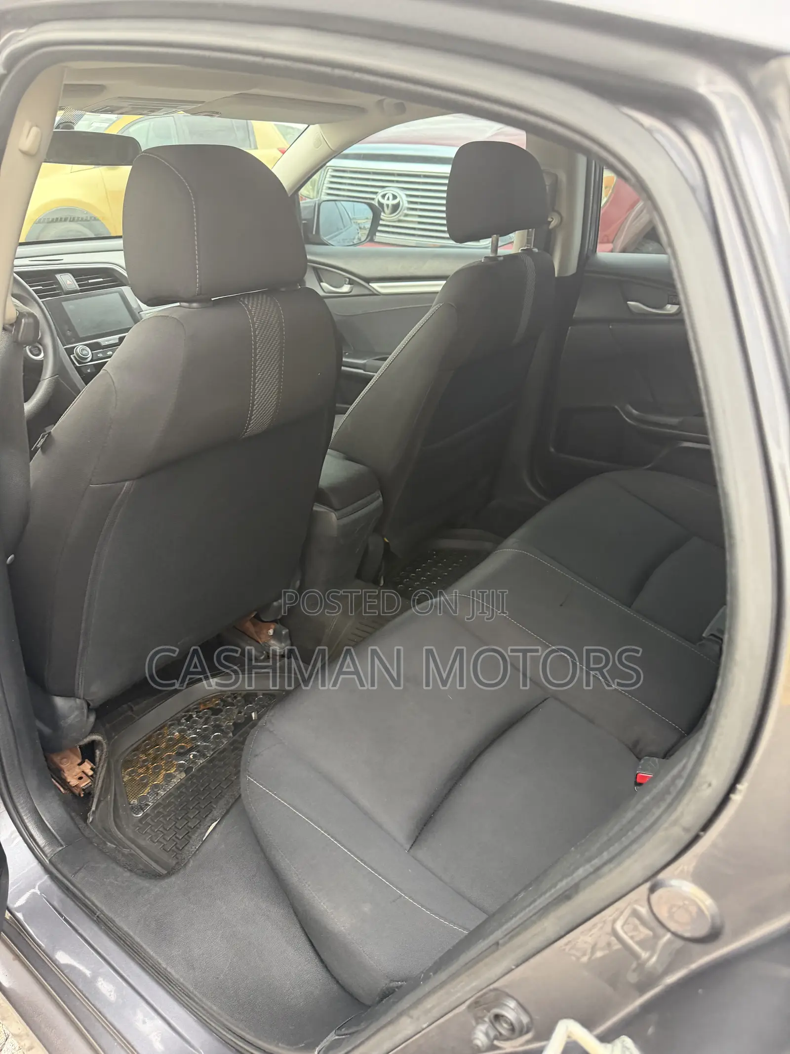 Honda Civic LX 4dr Sedan (2.0L 4cyl) 2016 Gray