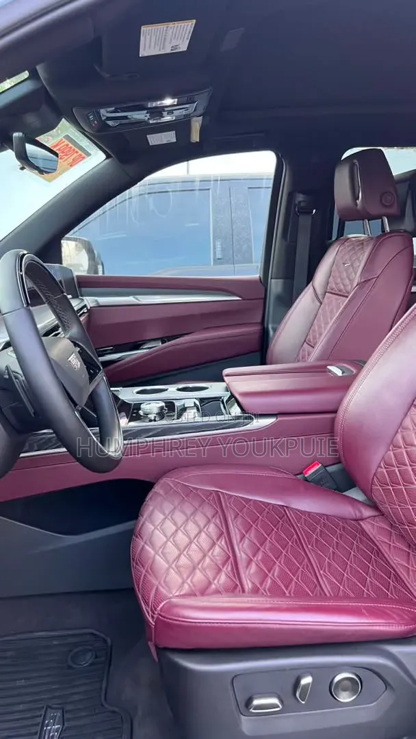 Cadillac Escalade 2025 Gray