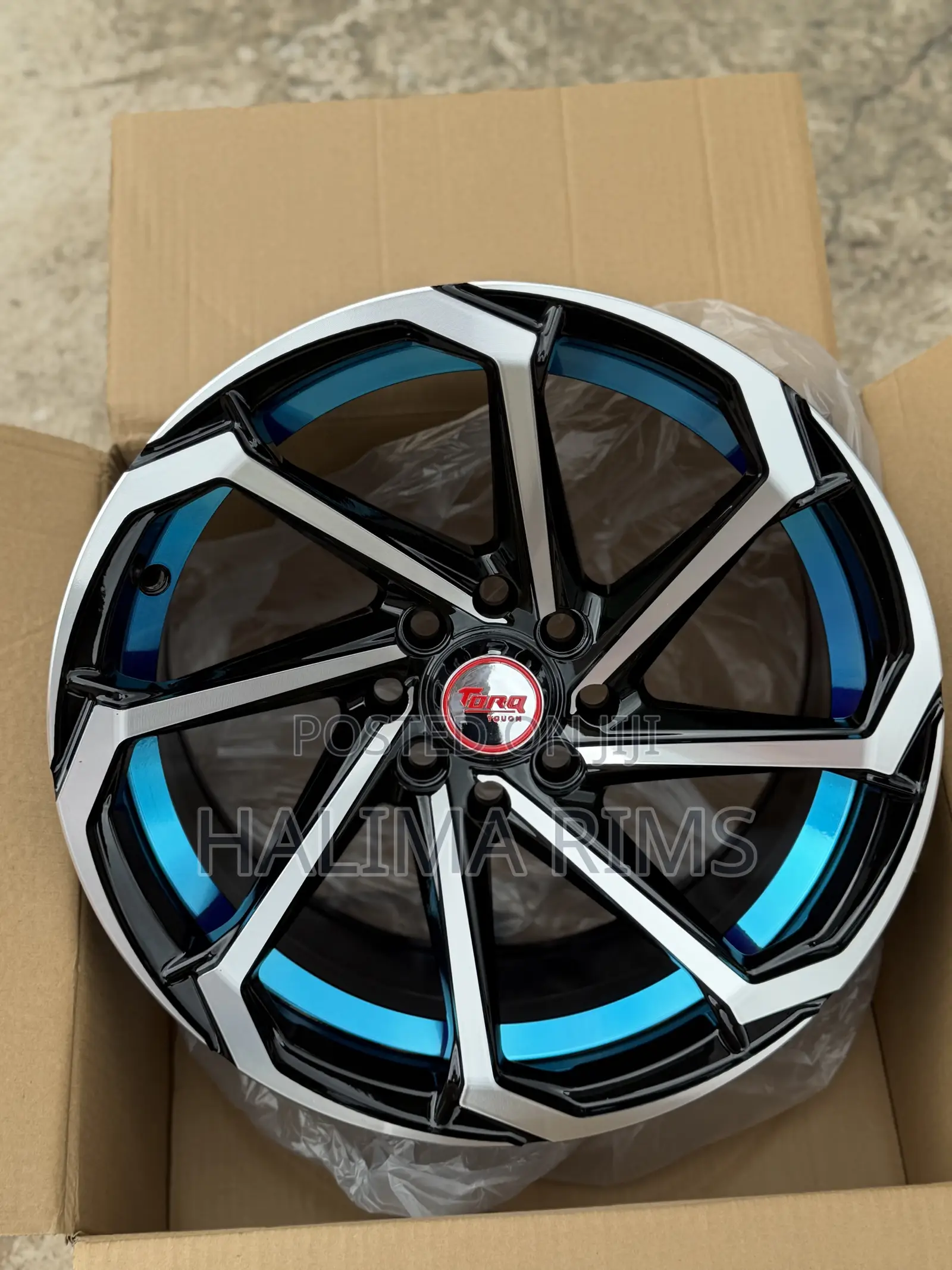 Yaris Rims With Blue Colour