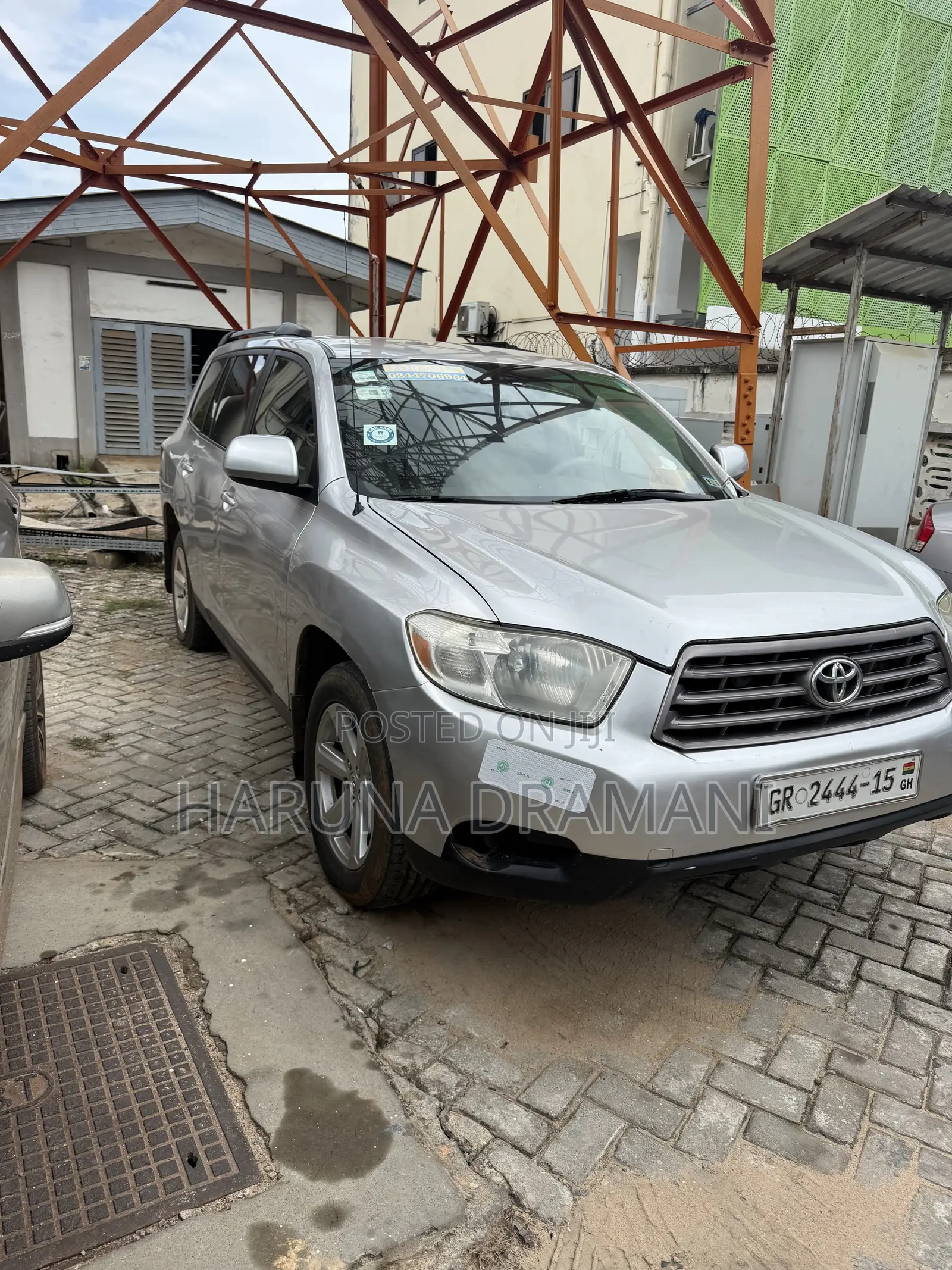 Toyota Highlander SE 2012 Silver