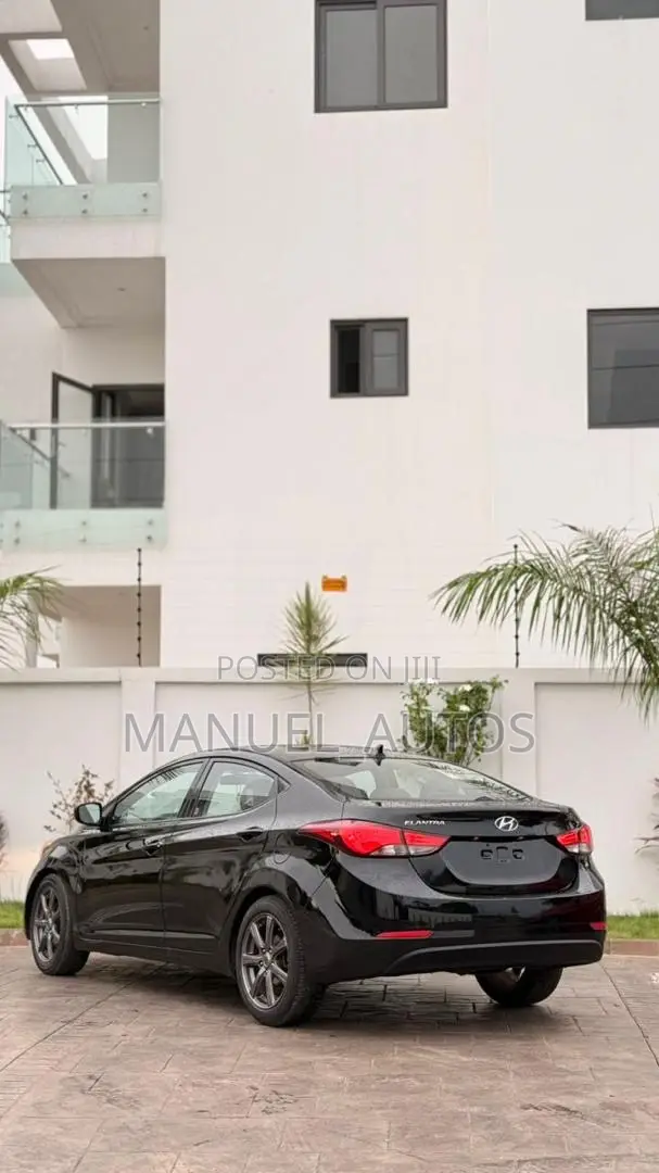 Hyundai Elantra Limited 4dr Sedan (1.8L 4cyl 6A) 2015 Black