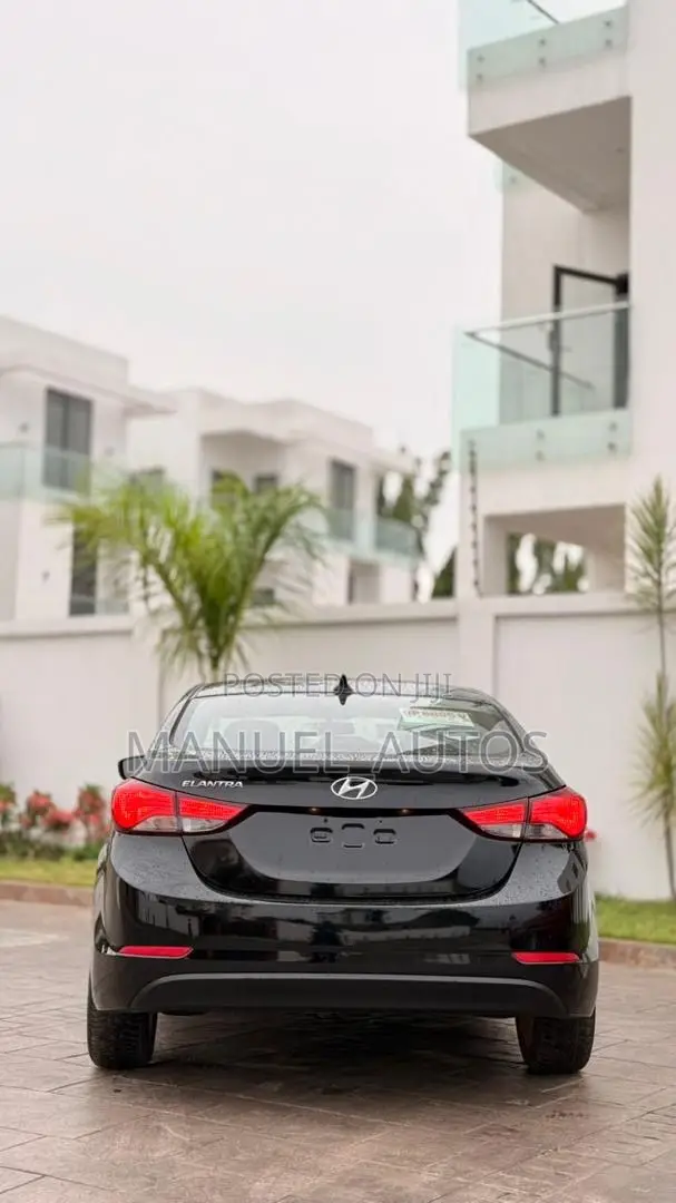 Hyundai Elantra Limited 4dr Sedan (1.8L 4cyl 6A) 2015 Black