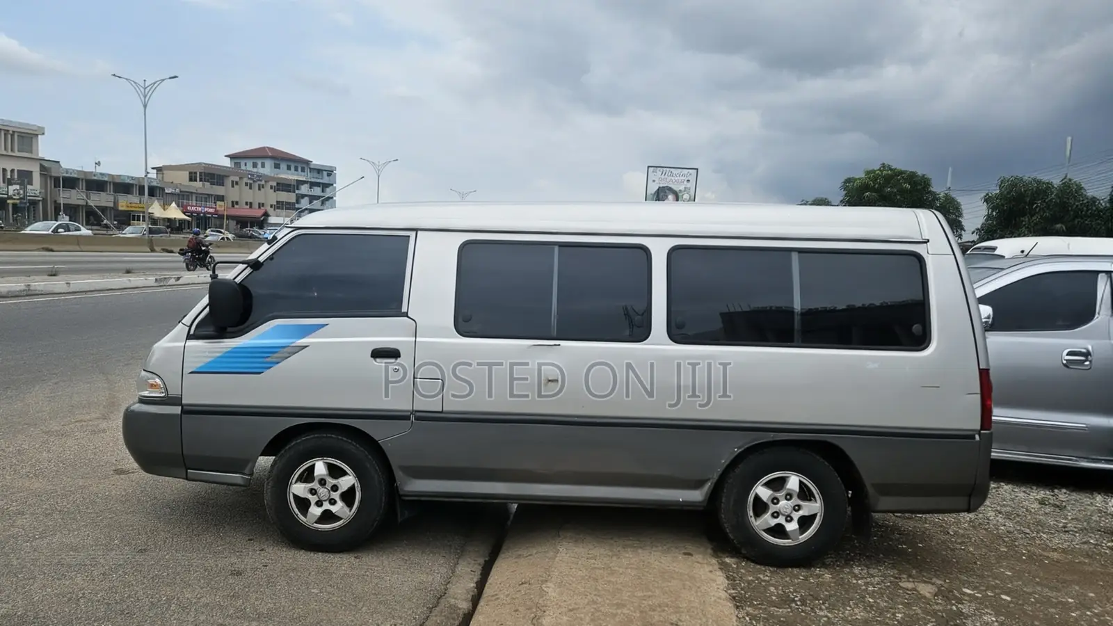Hyundai H-100 2002