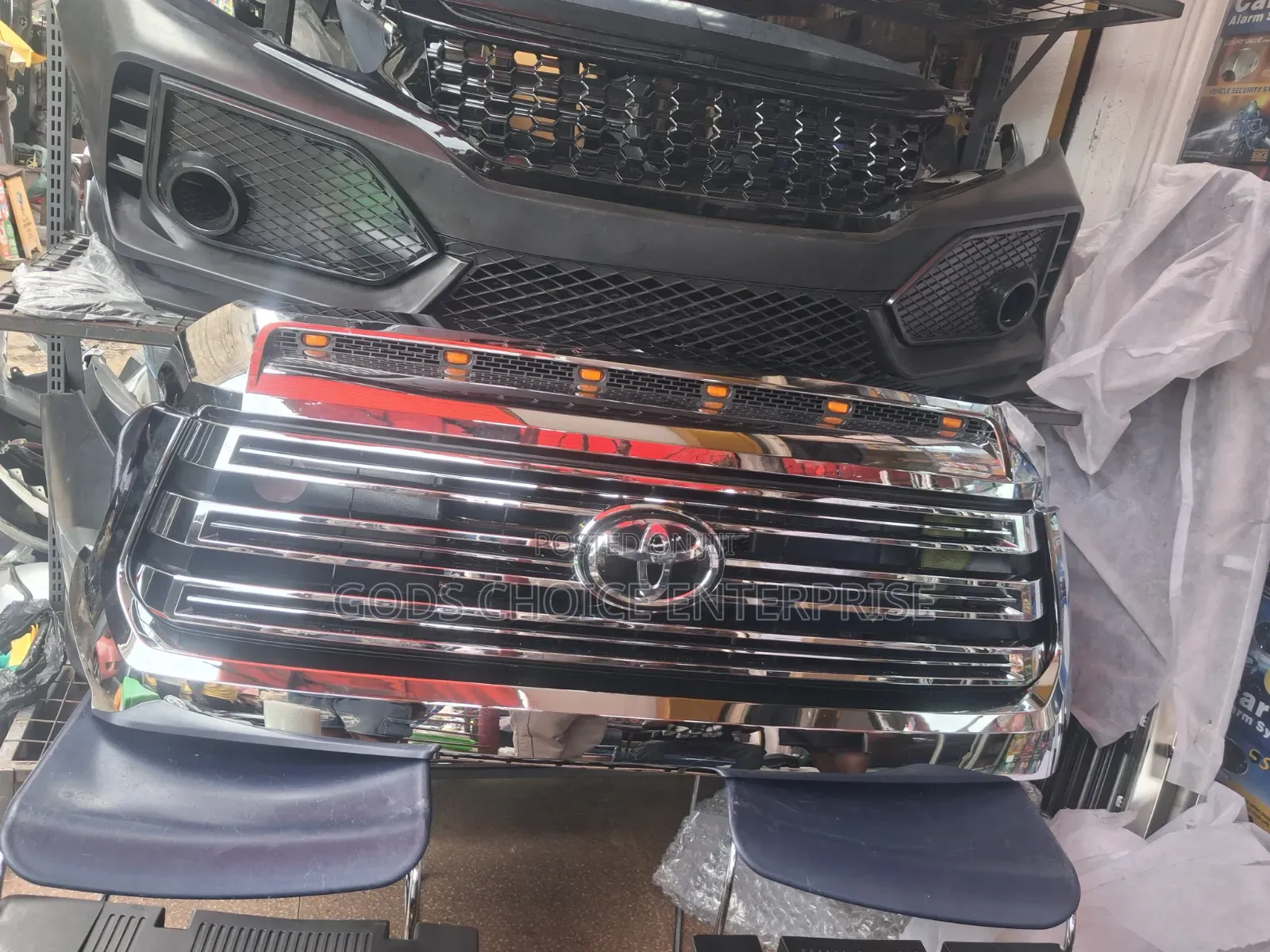 Complete Front Grill Tundra 2014-2020 Led