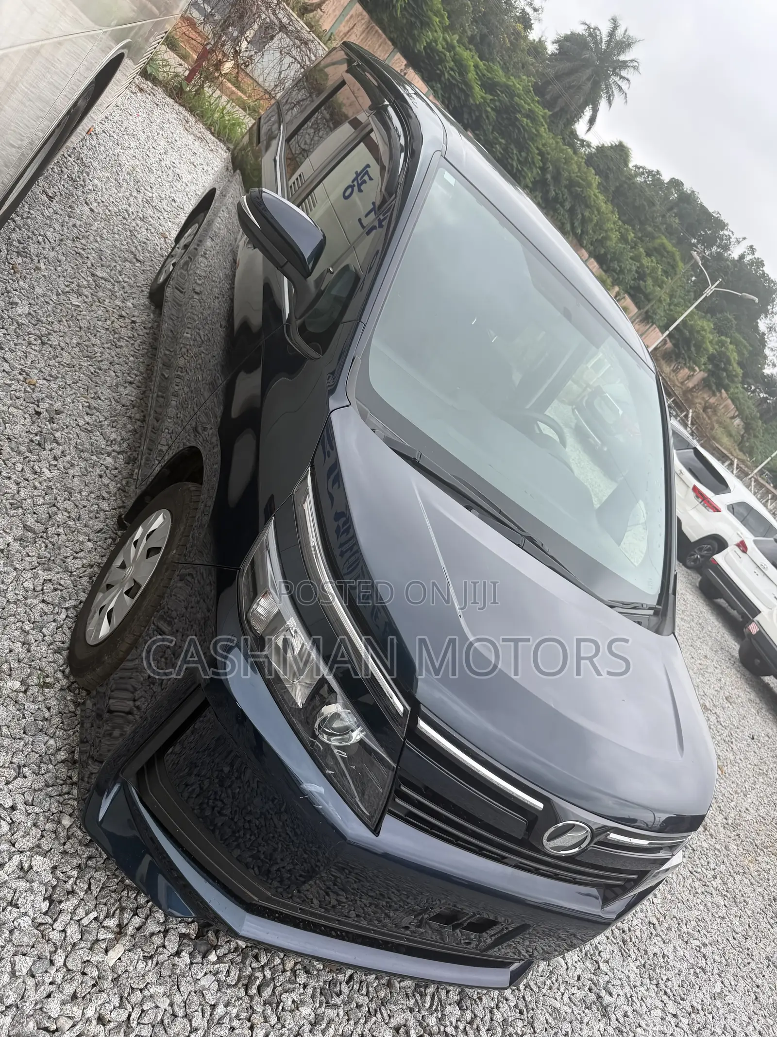 Toyota Voxy 2015 Green
