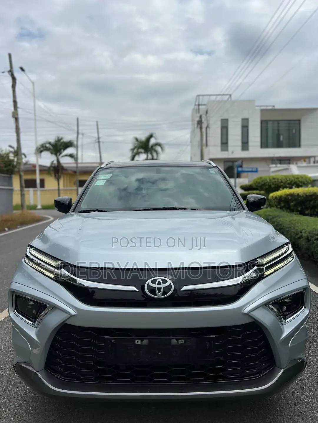Toyota Urban Cruiser 2024 Silver