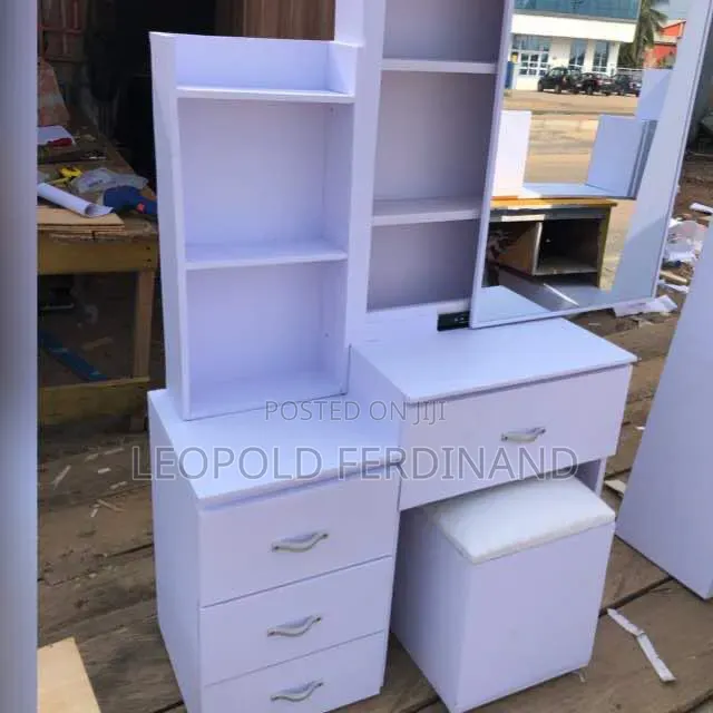 Modern Dressing Mirror