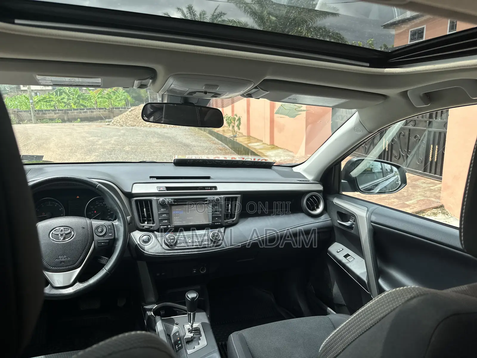 Toyota RAV4 XLE 4dr SUV AWD (2.5L 4cyl 6A) 2018 Black