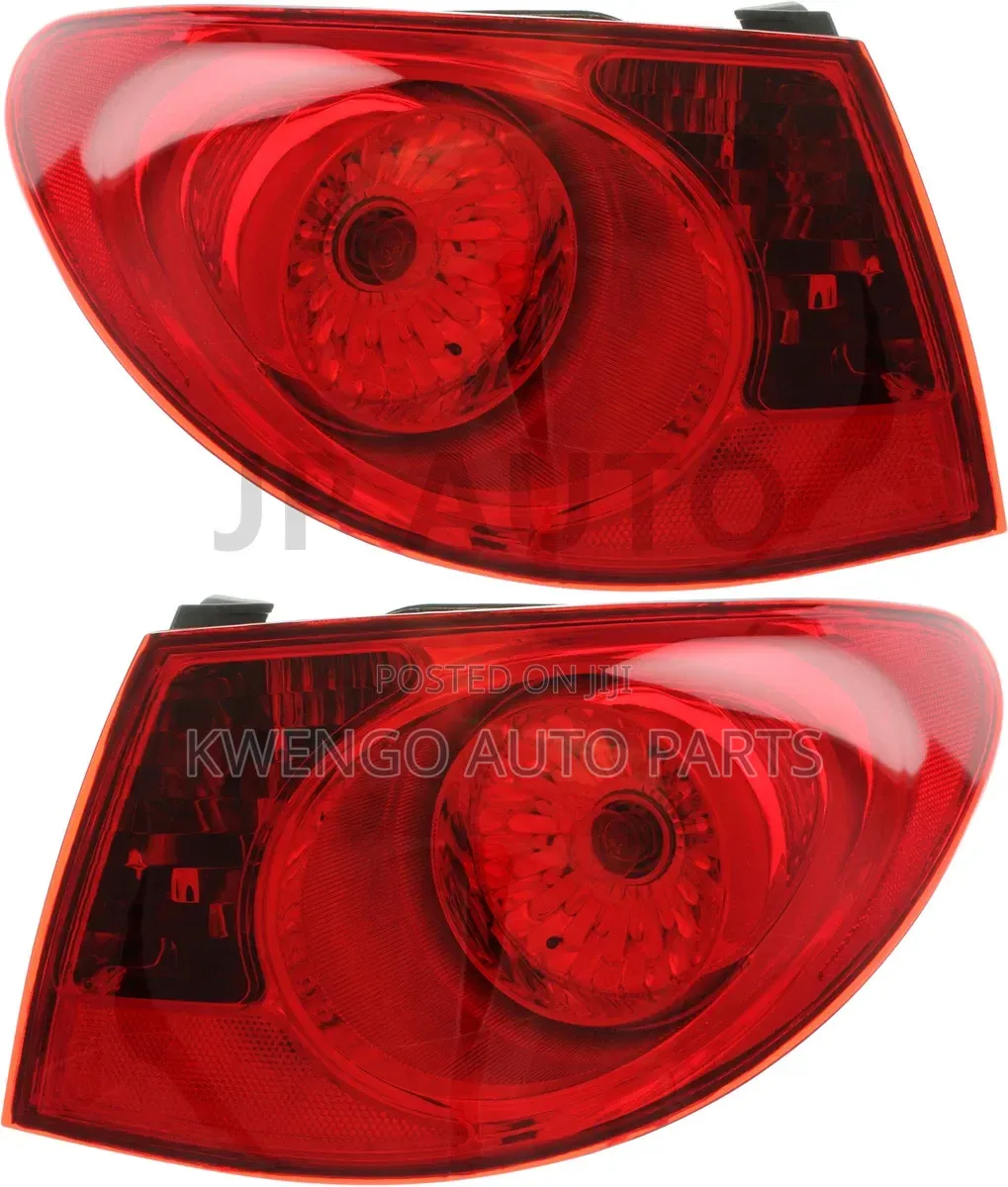 Elantra 2008 2009 2010 2011 Taillight