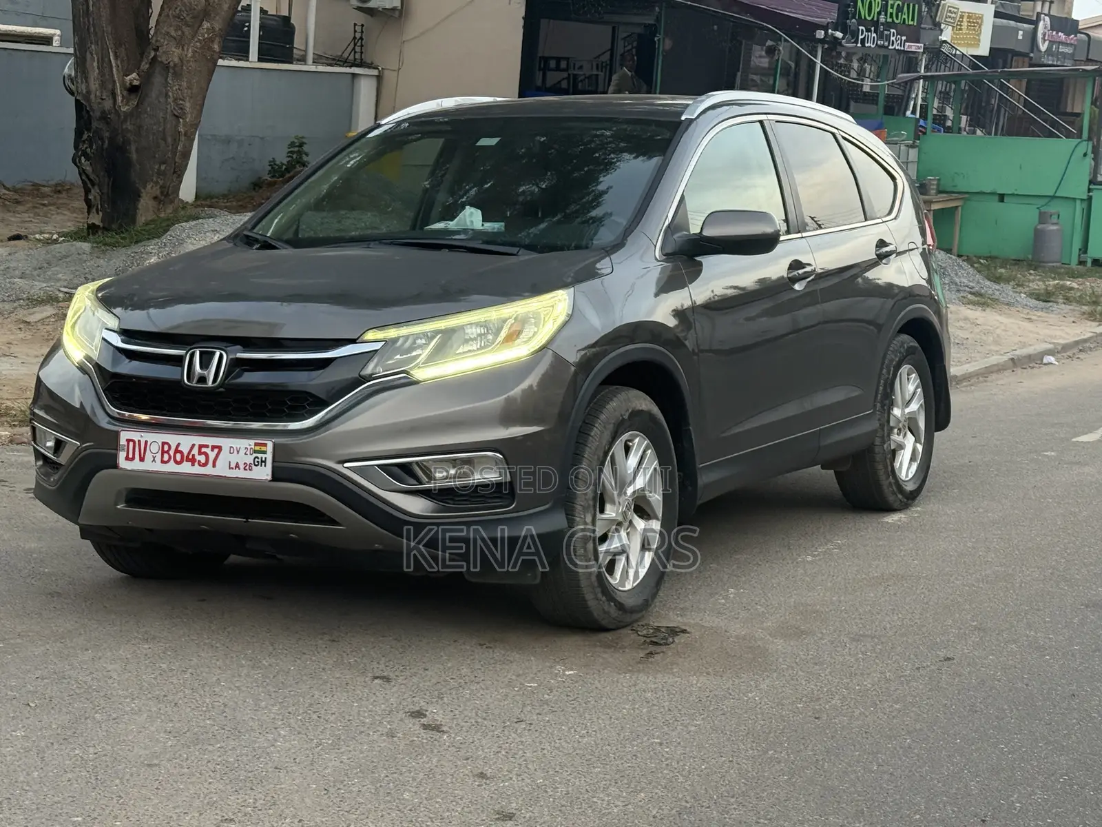 Honda CR-V Touring 4dr SUV (2.4L 4cyl CVT) 2016 Gold