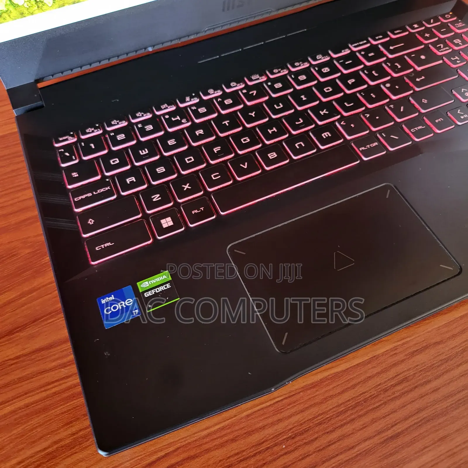 Laptop MSI GE66 Raider 10SGS 32GB Intel Core i7 SSD 1T