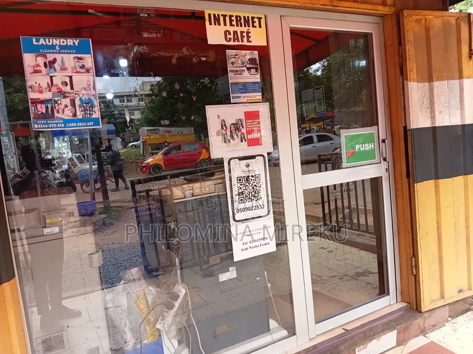 Printing and Passport Pictures Shop for Rent