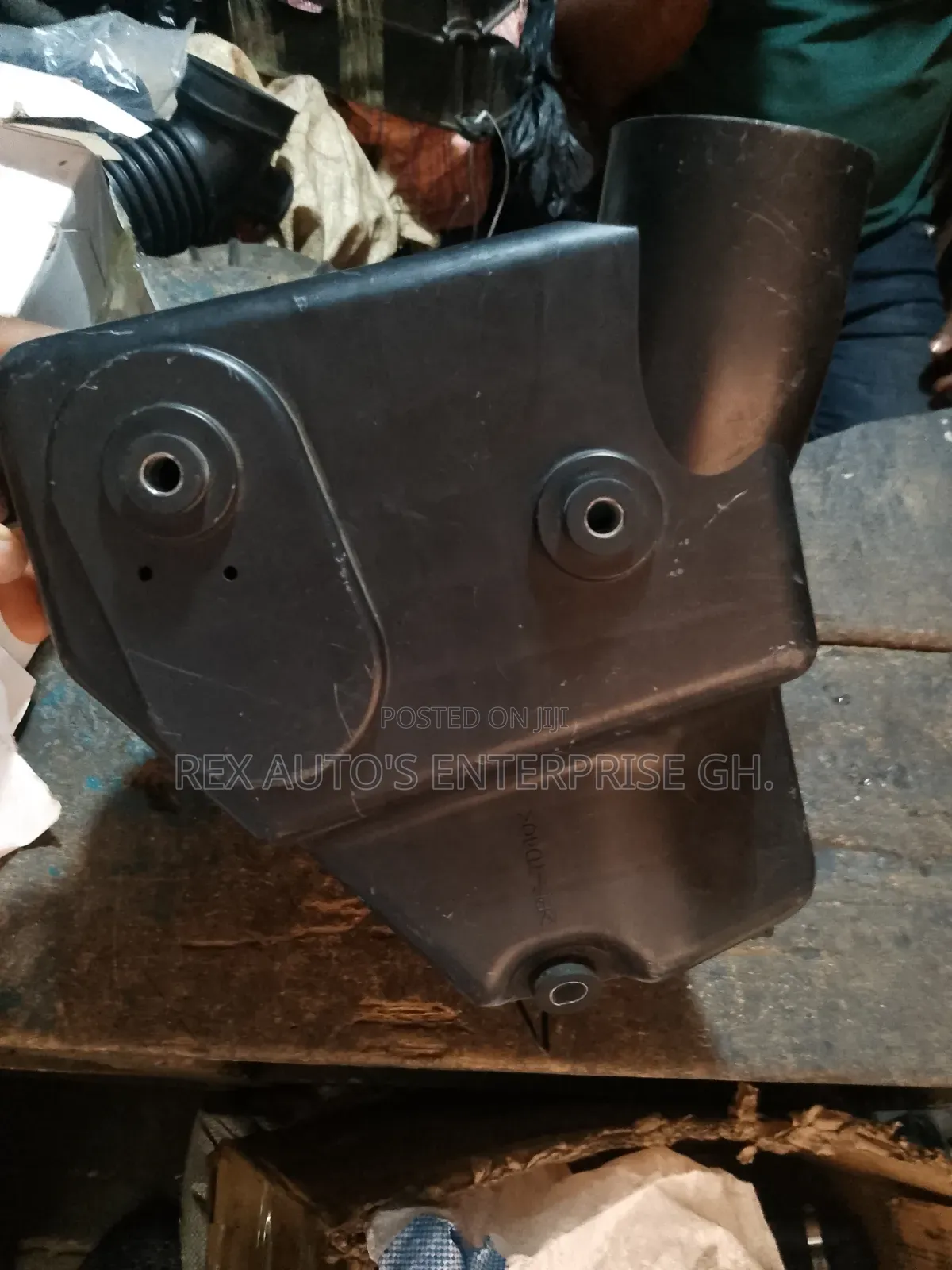 Rav4/Air Cleaner Box/2008
