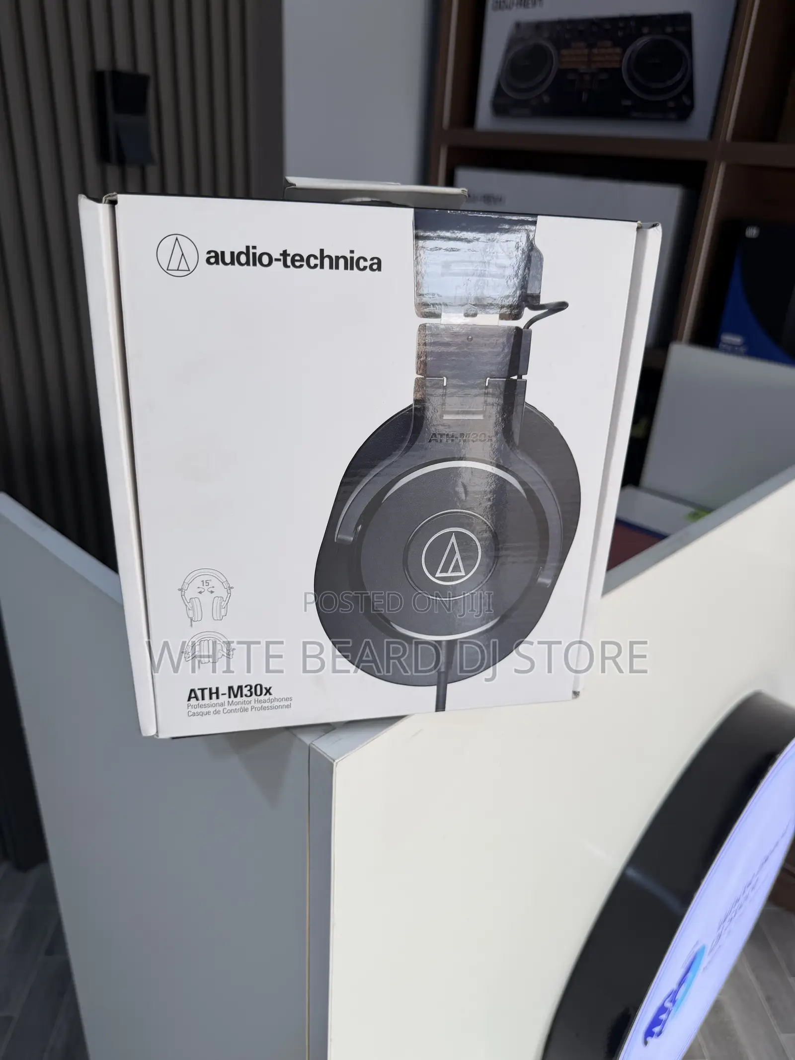 Audio-technica Ath-m30x Closed-back Monitor Headphones (Black)