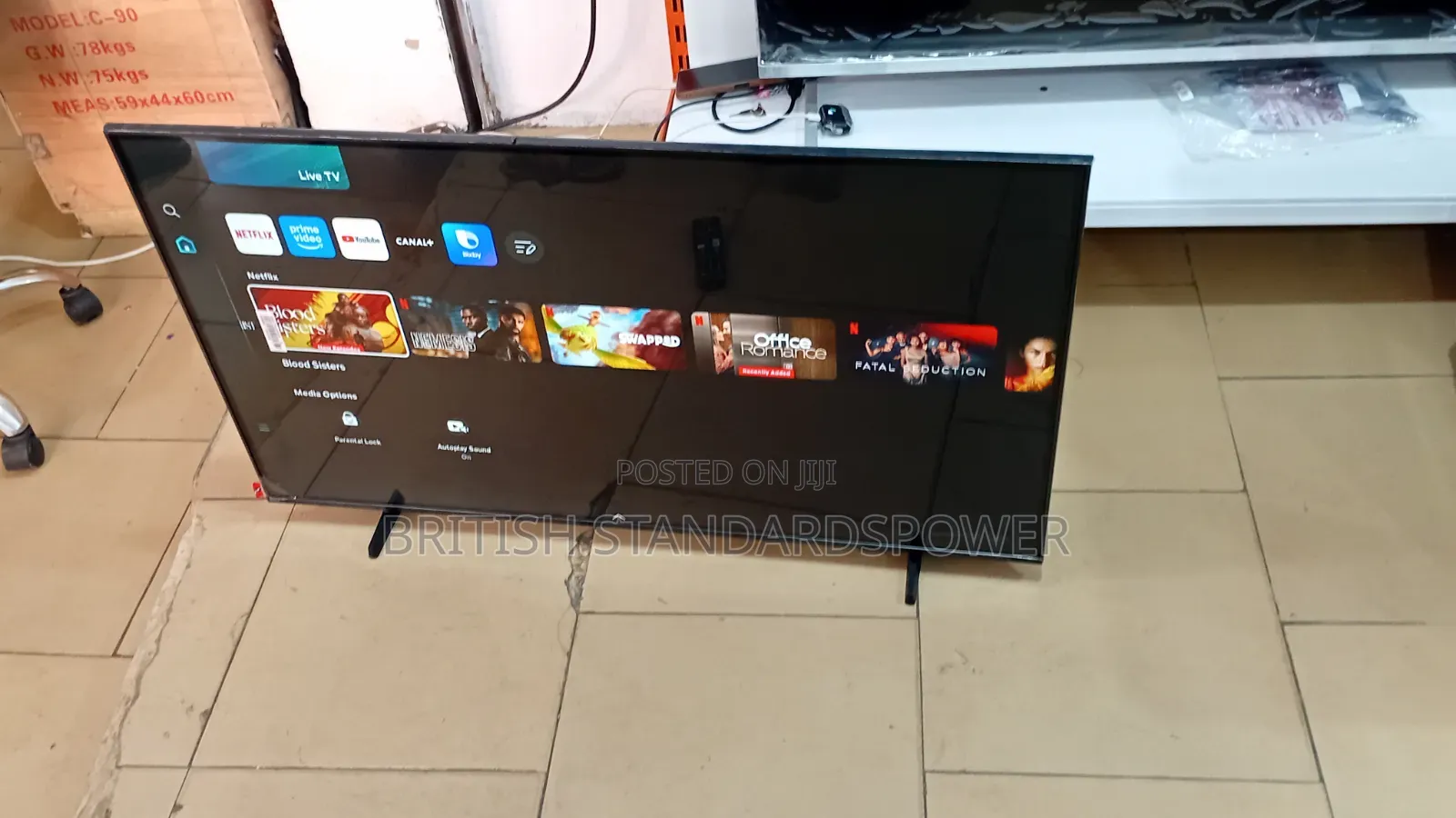 Enjoy Vivid Colors and Sharp Details the Samsung 43" Led Tv. 43inch